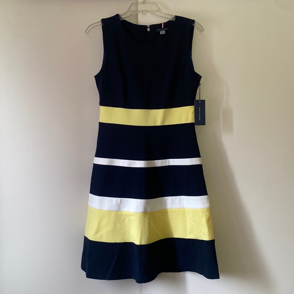 NWT Tommy Hilfiger Colorblocked Fit & Flare Dress 6